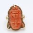 Anillo Buda de oro con coral de segunda mano