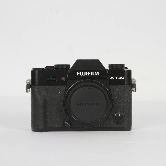 Càmera FUJIFILM X-T30 Mark II en caixa