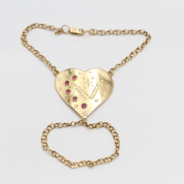 Manita corazón de oro con circonitas...
