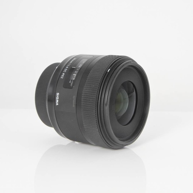 Objectiu SIGMA 30mm f/1.4 ART per a...