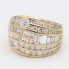 Anillo bombé de oro con diamantes de segunda mano