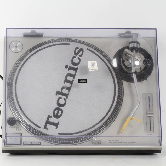 Plato Technics 1200 SL MK2