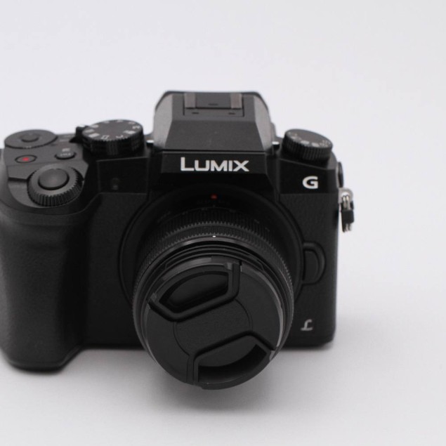 Cámara PANASONIC LUMIX G7 + Lumix G...