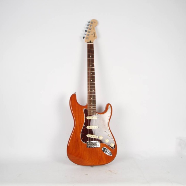 Fender stratocaster player Edition...