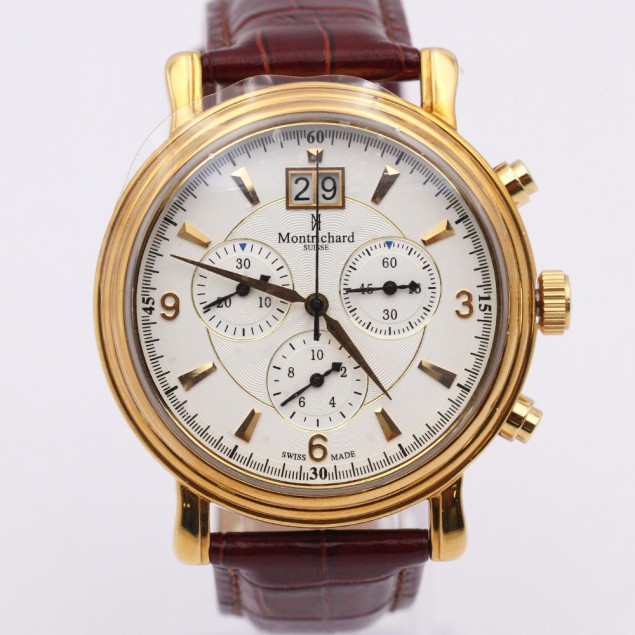 Reloj MONTRICHARD BIG DATE de oro de...