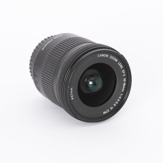 Objetivo CANON EF-S 10-18mm f/4.5-5.6...
