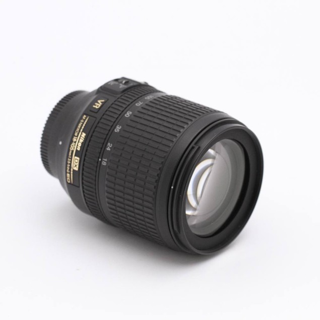 Objectiu NIKON AF-S NIKKOR 18-105mm...