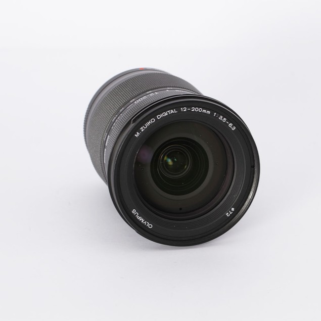 Objetivo OLYMPUS M.ZUIKO ED 12-200mm...