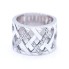 Bague large en or blanc avec diamants. Neuve