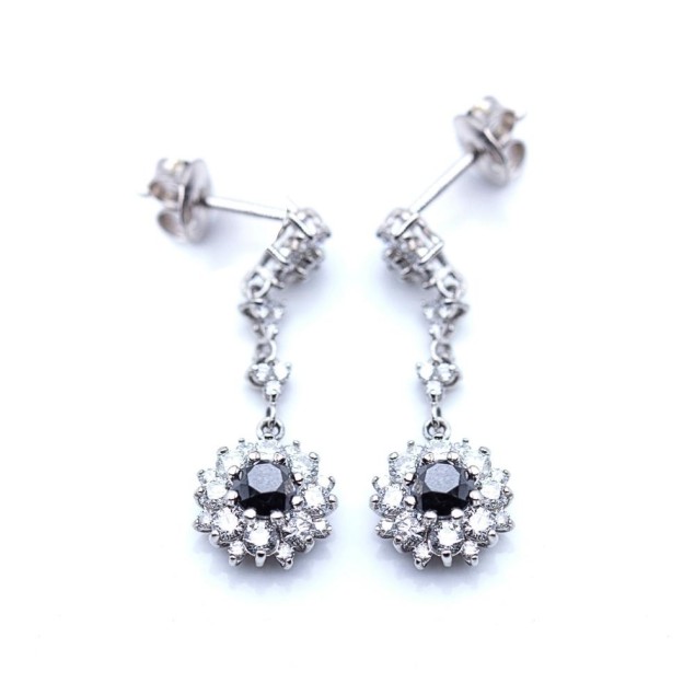 Boucles d'oreilles longues avec...