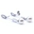 Boucles d'oreilles longues en or blanc et perles. Tout neuf