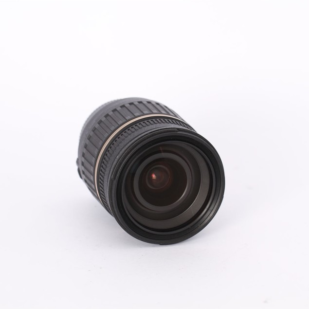Objetivo TAMRON SP 17-50mm f/2.8 LD...
