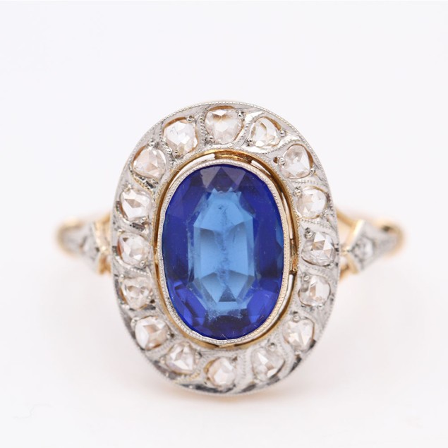 Anillo estilo vintage de oro con...