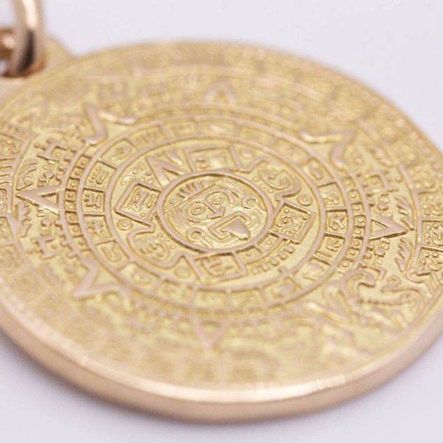 Medalla Calendario Azteca en Oro...