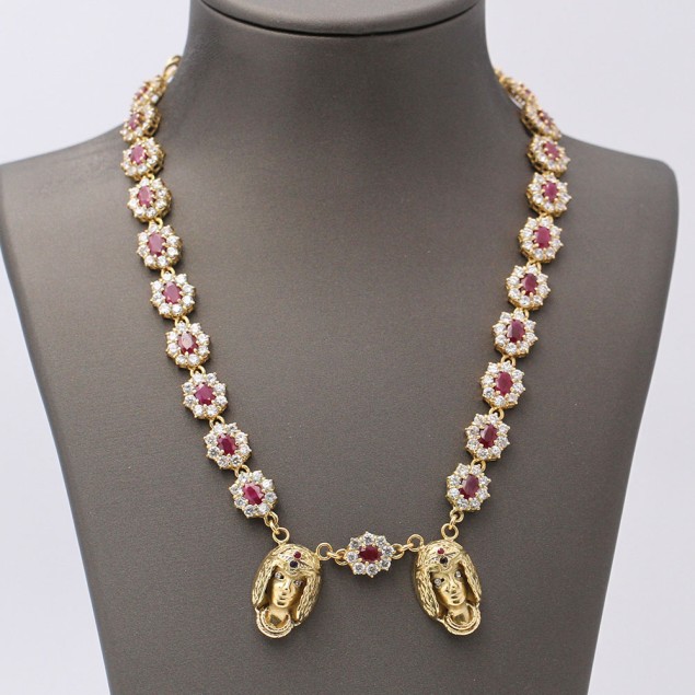 Collier rosette avec Cleopatras en or...