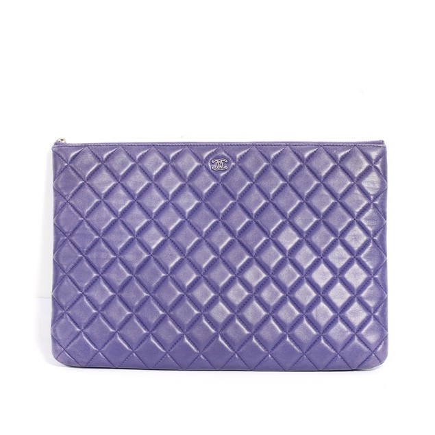 Chanel timeless clutch blau