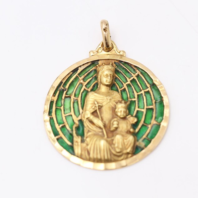 Pendentif religieux en or 18 carats...