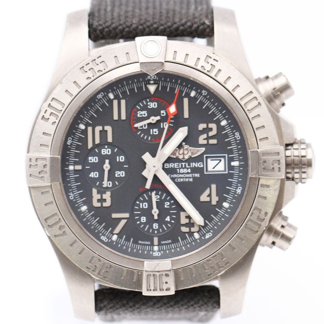 Reloj BREITLING AVENGER BANDIT E13383