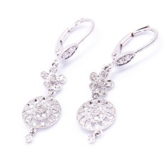 Boucles d\'oreilles SUNNY Antik en or blanc. Neuves