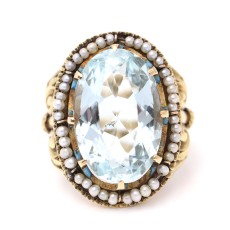 Anell estil vintage d\'or 18k amb safir i perles