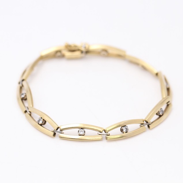 Pulsera eslabones ovalados de oro 18k...