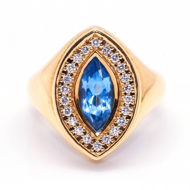 Bague marquise avec Topaze et...