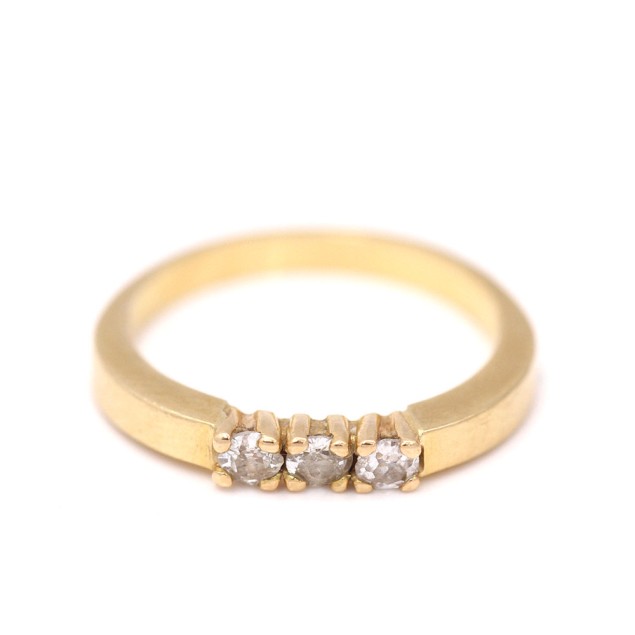 Anell tresillo d'or 18k amb diamants...