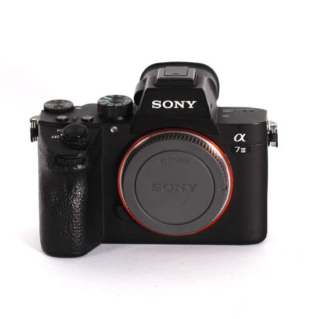 Cámara SONY A7 III