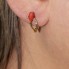 Boucles d'oreilles anciennes en or jaune et corail. Deuxième main