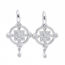 Boucles d\'oreilles ALT vintage en or et diamants. Neuves