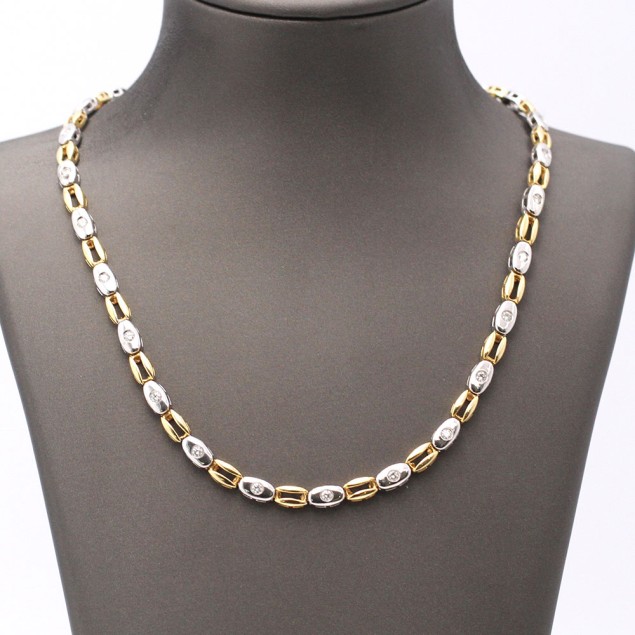Collar d'or bicolor 18k amb diamants...