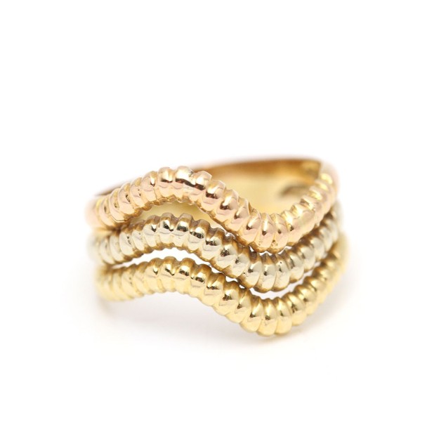 Bague vague en or tricolore 18k...
