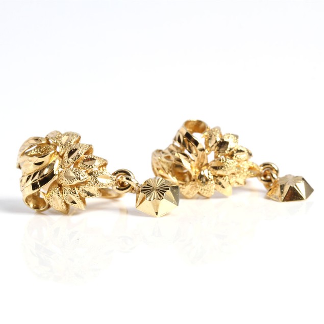 Boucles d'oreilles d'occasion en or...