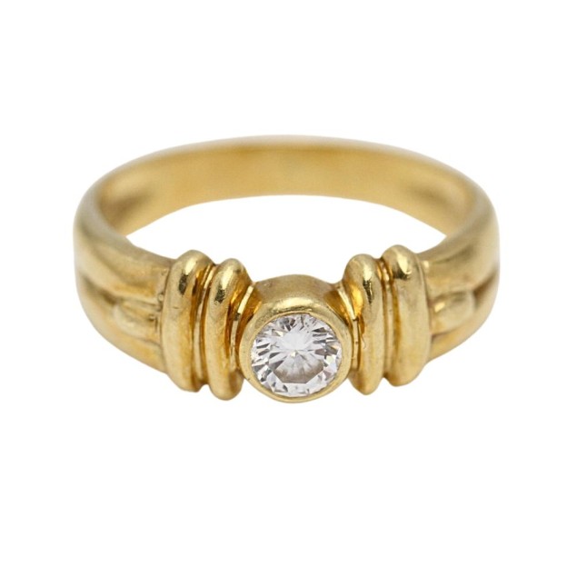 Solitario de oro 18k con diamante de...