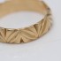 Alianza motivos vegetales de oro 18k de segunda mano