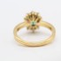Anillo rosetón de oro 18k con esmeralda y diamantes 2ª mano