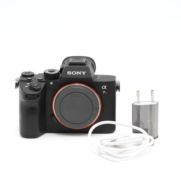 SONY CAMARA ALPHA A7R III CUERPO