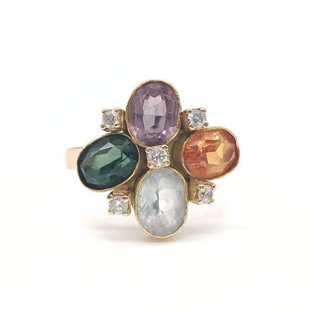 Anillo de oro 18k con circonitas de...
