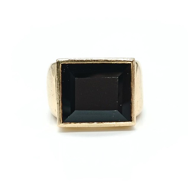Sello de hombre con Ónix de oro 18k...
