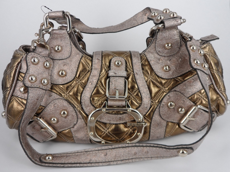 E214574-bolso-guess-segunda-mano