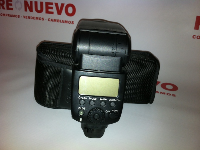 Canon-speedlite-580EX-II-4