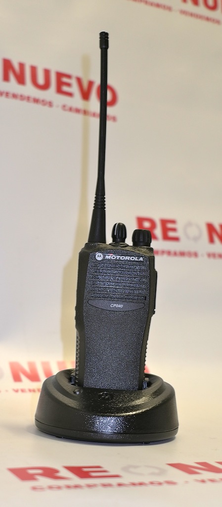 Walkie_talkie_Motorola_CP040_6