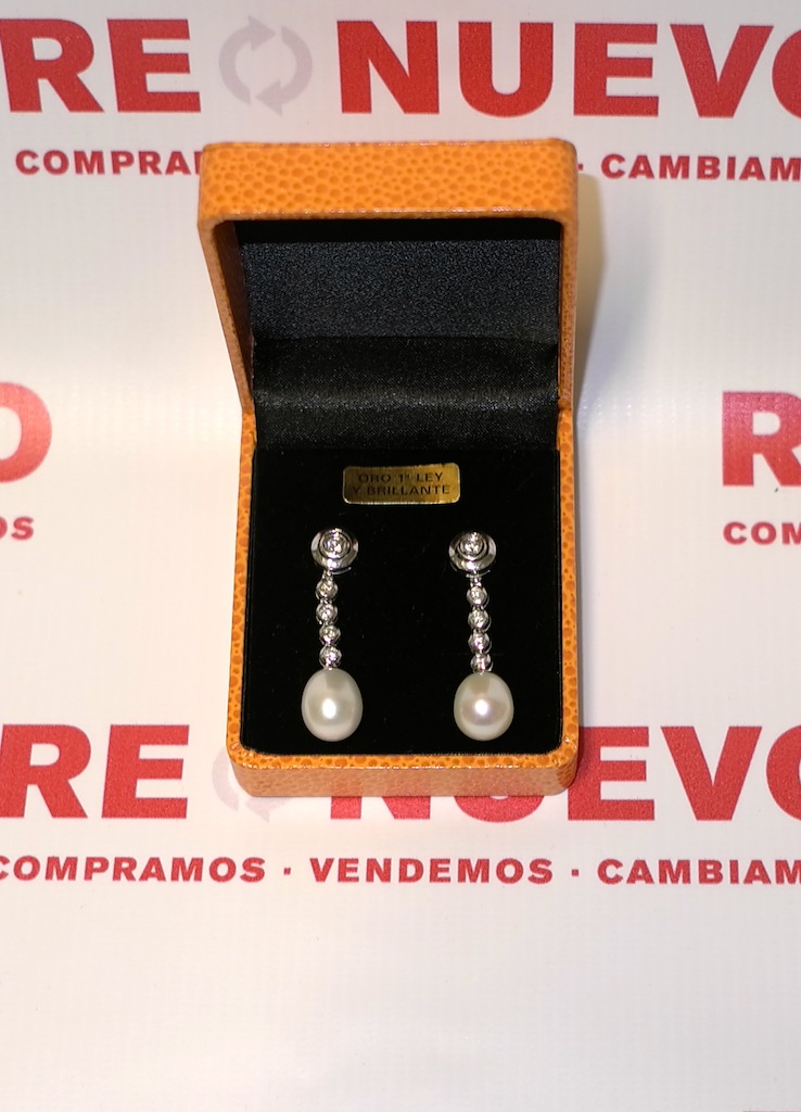Pendientes_oro_perla_con_diamantes_1